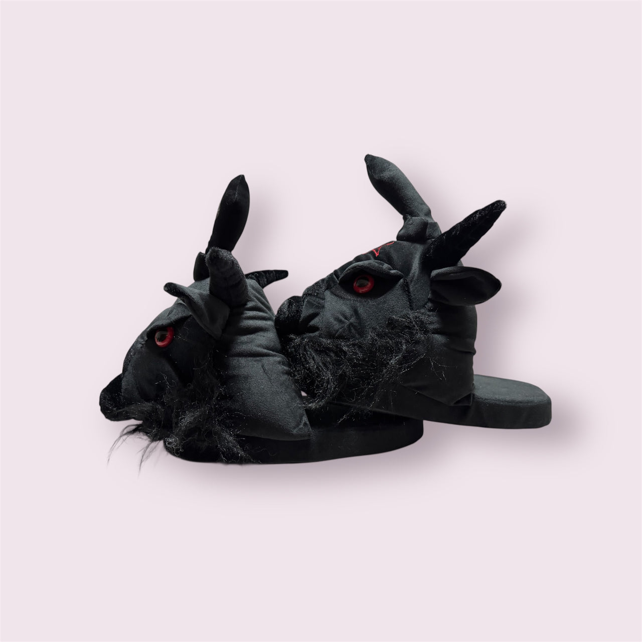 Pantuflas de Baphumet Rojas