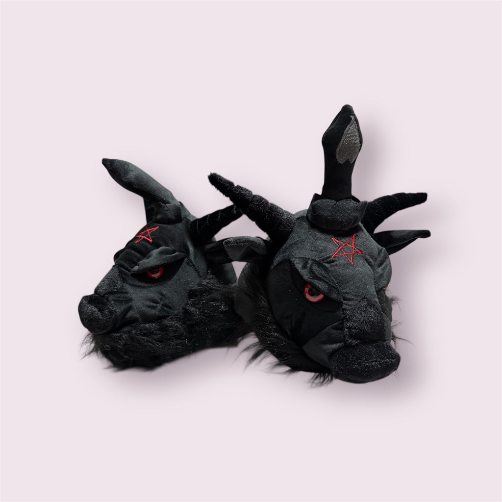 Pantuflas de Baphumet Rojas
